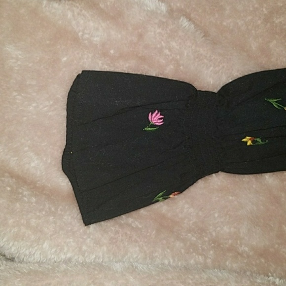 Charming Charlie's (off the shoulder) Top - Picture 2 of 2